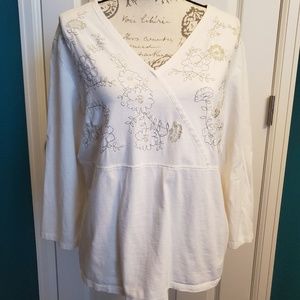 J Jill Cream and Floral Print Crossover Tee Size L